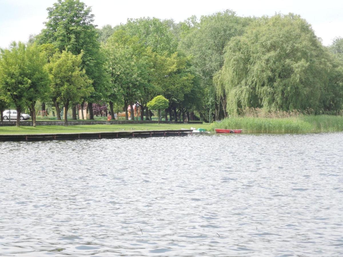 House At The Lake In Nowogard Wyszomierz  Luaran gambar